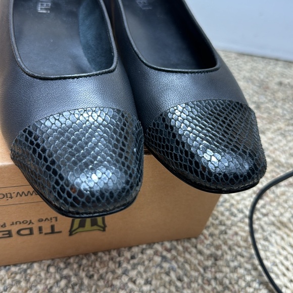 NWT - VANELi Fc-313 Ballet Flats, Black Nappa/Black Squama Print Tip, 8.5 🖤🖤 - Picture 15 of 16